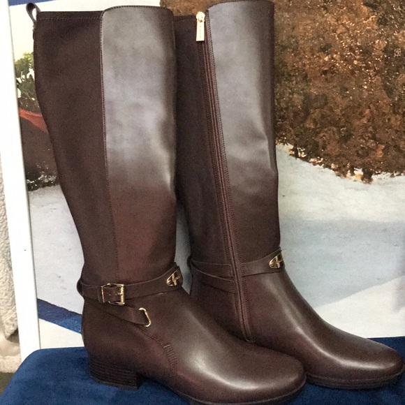 Michael Kors Brown boots - Picture 1 of 10